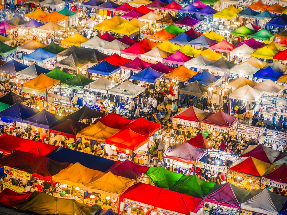 Cele mai bune piețe de noapte din Bangkok. Imaginile cu spectacolul colorat din capitala Thailandei fac înconjurul lumii de ani de zile 982339