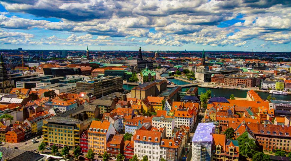 Acesta a fost desemnat cel mai locuibil oraș din lume în 2025. Ce oraşe europene au intrat în topul făcut de publicaţia EIU 982588