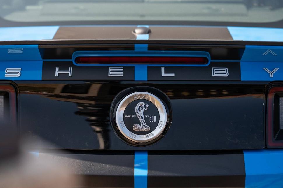 Timişoara, capitala cailor putere americani. Pasionaţii de maşini au admirat zeci de modele de Ford Mustang 982671