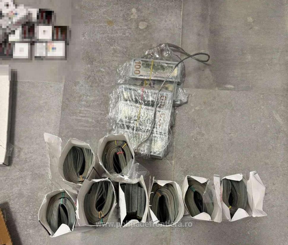 Un bărbat a încercat să intre în România cu 580.000 de dolari în bagaj 982606