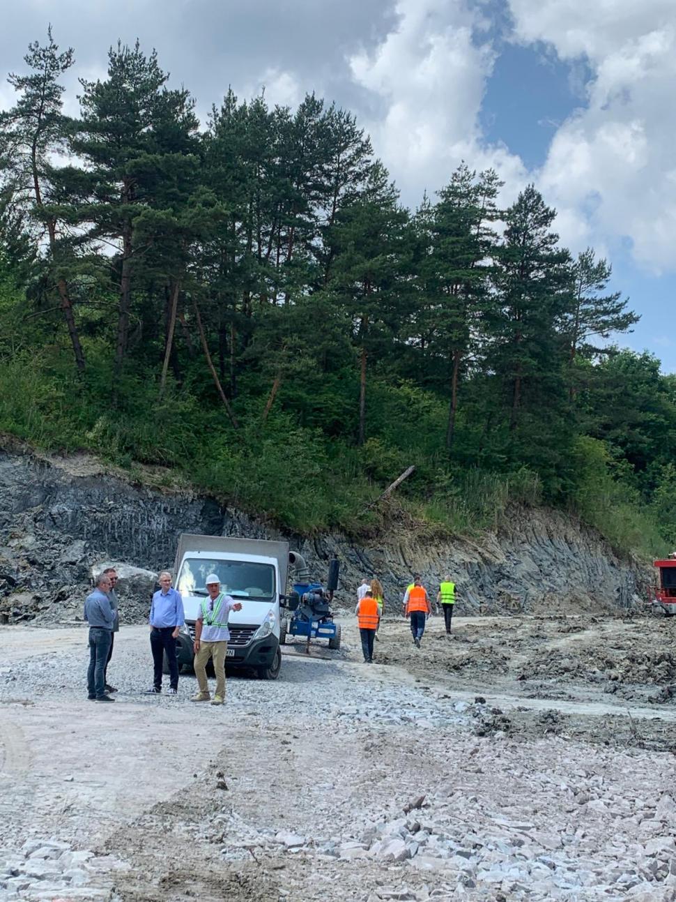 Furnizarea apei menajere, reluată temporar la Târnăveni. Luni seară va ajunge un nou val de salinitate, iar apa va fi oprită 982976