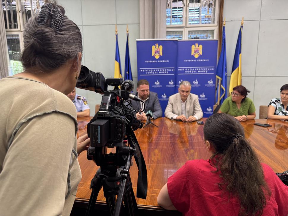 Furnizarea apei menajere, reluată temporar la Târnăveni. Luni seară va ajunge un nou val de salinitate, iar apa va fi oprită 982982