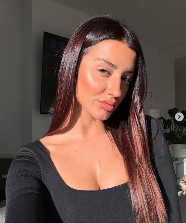 Vedeta OnlyFans atacată după ce a petrecut o vacanță cu starul minor al Barcelonei Lamine Yamal se scuză: Nu am 30 de ani, am doar 29 982857