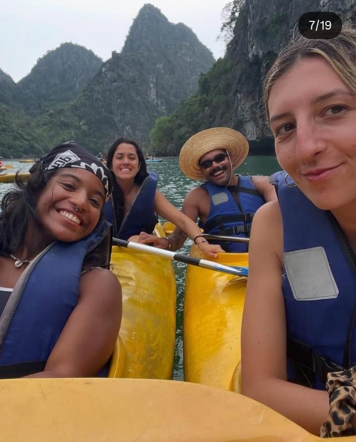 "Abandonată" de ghid, o turistă a căzut într-o prăpastie de pe un vulcan indonezian şi a murit după 4 zile de aşteptare a salvatorilor 983447