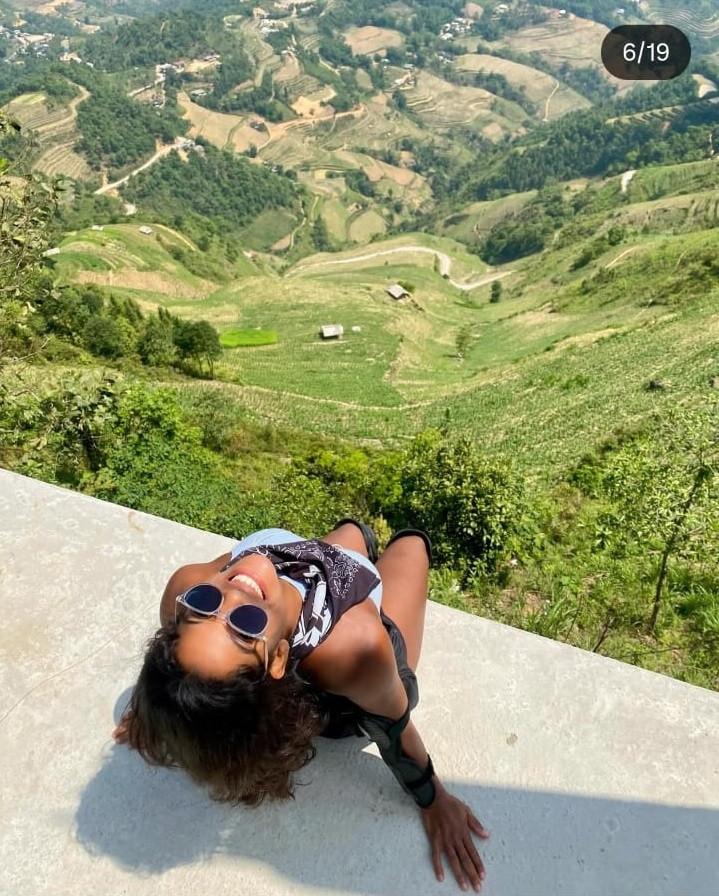 "Abandonată" de ghid, o turistă a căzut într-o prăpastie de pe un vulcan indonezian şi a murit după 4 zile de aşteptare a salvatorilor 983448