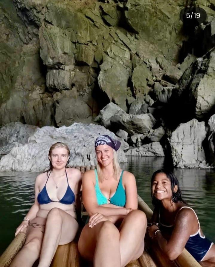 "Abandonată" de ghid, o turistă a căzut într-o prăpastie de pe un vulcan indonezian şi a murit după 4 zile de aşteptare a salvatorilor 983449