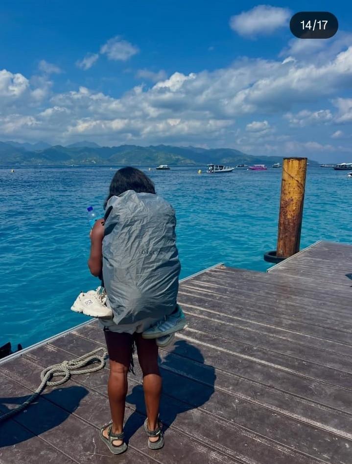 "Abandonată" de ghid, o turistă a căzut într-o prăpastie de pe un vulcan indonezian şi a murit după 4 zile de aşteptare a salvatorilor 983454