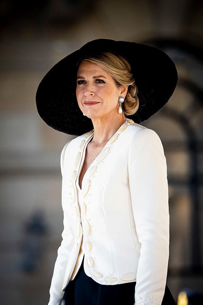 Regina Maxima a Olandei va fi gazda soţiilor liderilor NATO în timpul summit-ului. Va merge cu ele la o plimbare prin Rotterdam 983249