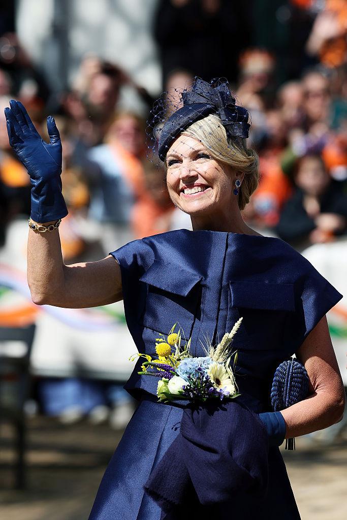 Regina Maxima a Olandei va fi gazda soţiilor liderilor NATO în timpul summit-ului. Va merge cu ele la o plimbare prin Rotterdam 983252