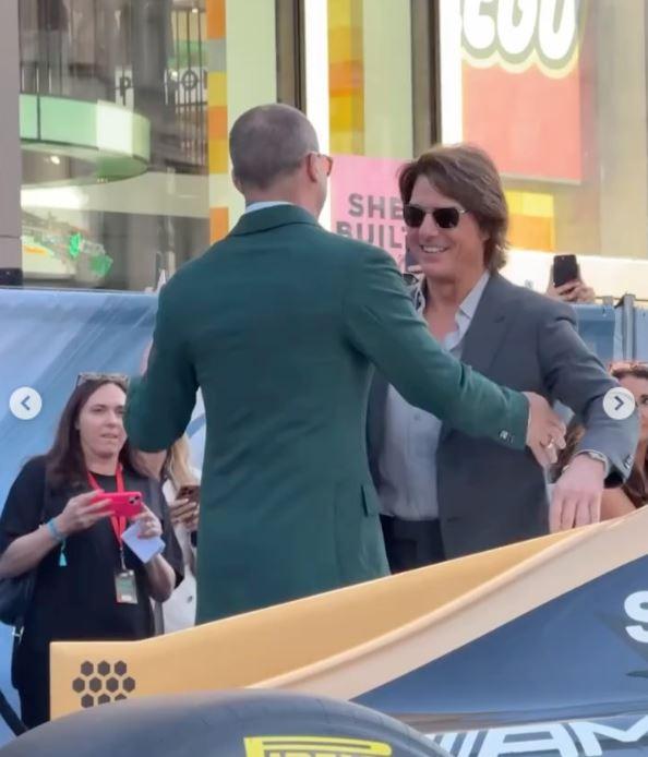 După 30 de ani, Brad Pitt şi Tom Cruise au făcut senzaţie pe covorul roşu la premiera filmului F1, la Londra: "Fraţi din mame diferite" 983523