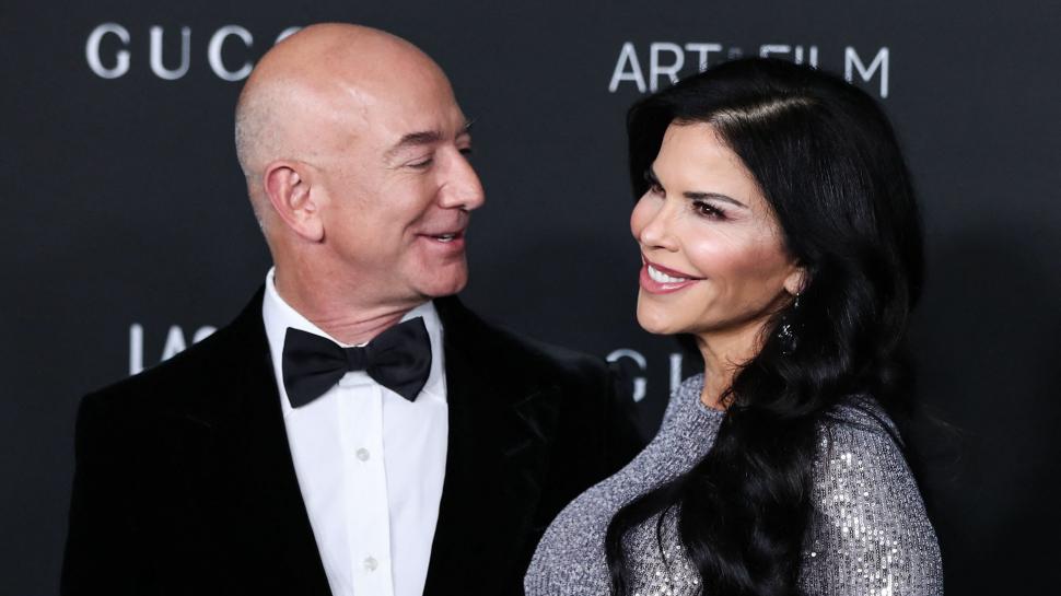 La Veneţia au început să sosească invitații VIP la nunta lui Jeff Bezos cu Lauren Sanchez. Ivanka Trump a venit cu soțul și copiii 983635