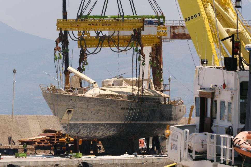 Primele imagini de pe camerele de video de pe iahtul scufundat Bayesian. Ce se observă în minutele dinaintea dezastrului 983862