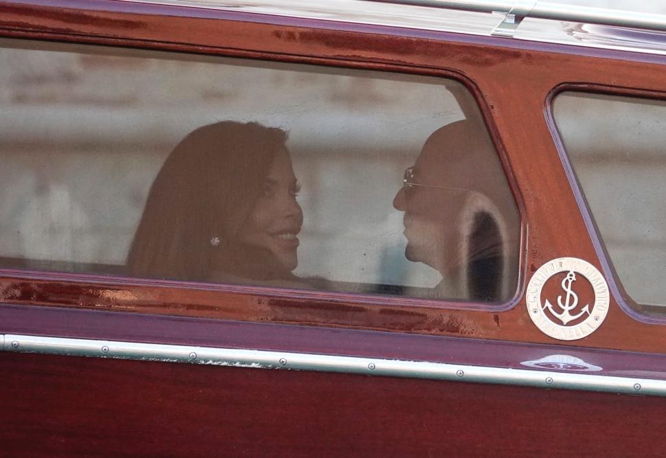 Chiar înainte de nunta de la Veneția, ies la lumină detalii despre contractul prenunțial încheiat între Jeff Bezos și Laura Sanchez 984069