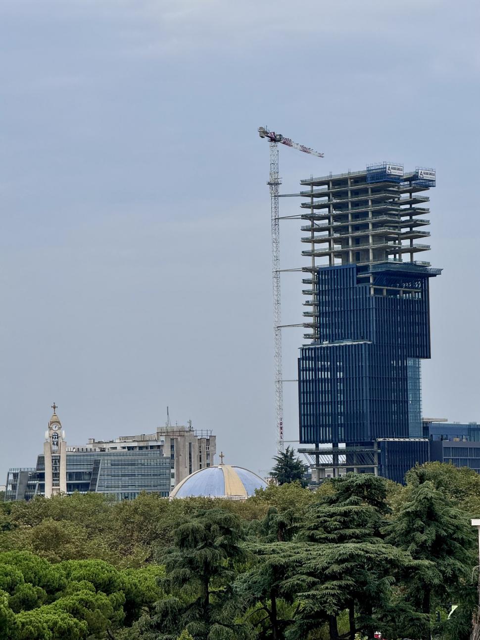 Cum se transformă una dintre cele mai sărace capitale din Europa în „New York-ul din Balcani”. Planul îndrăzneț al Albaniei 984252