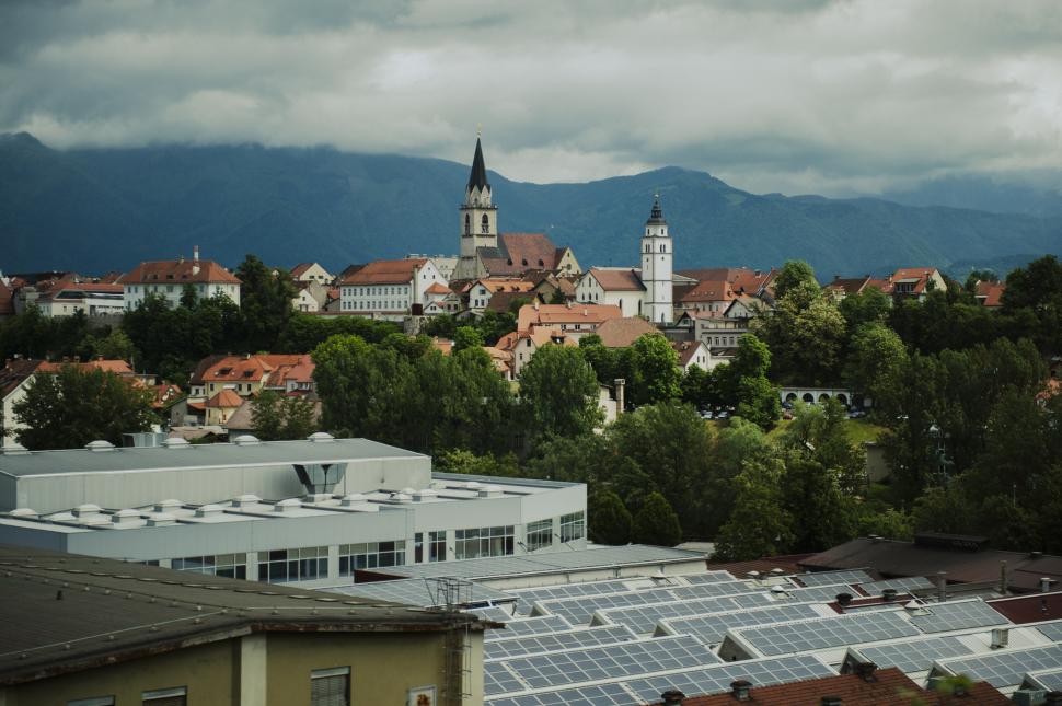 O țară europeană cu peisaje de vis lansează în noiembrie viza pentru nomazii digitali. Procesul de aplicare e foarte ușor 984383