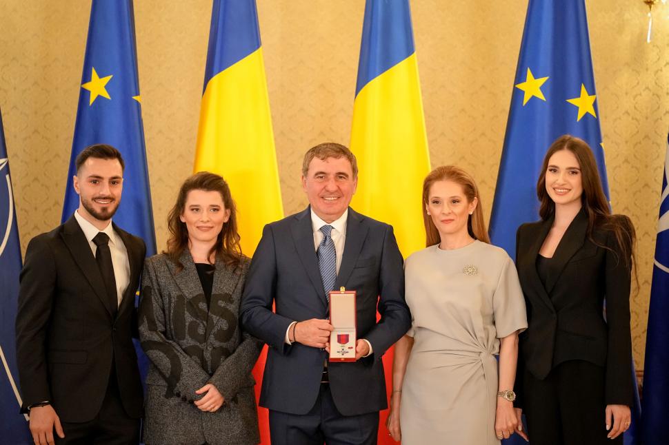 Kira Hagi s-a căsătorit cu Thomas Ferfelis. Cine este și cu ce se ocupă mirele 984671