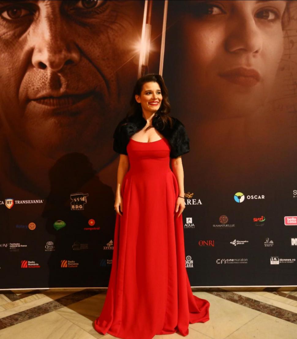 Kira Hagi s-a căsătorit cu Thomas Ferfelis. Cine este și cu ce se ocupă mirele 984743