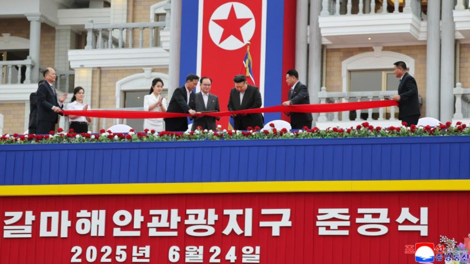 Prețul ireal al unei vacanțe la mare în Coreea de Nord, în resortul inaugurat de Kim Jong Un. Turiștii vor avea ghid și la plajă 985140