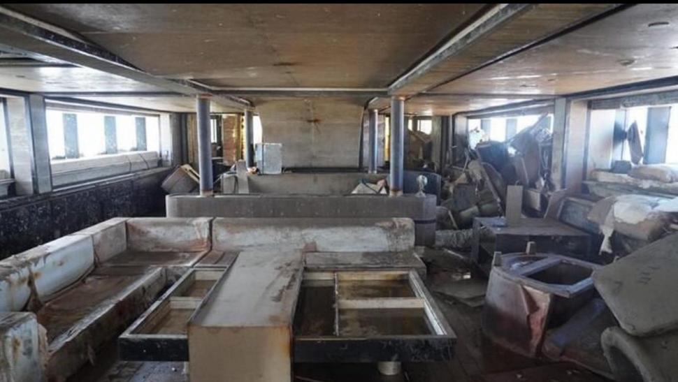 Primele imagini din interiorul epavei iahtului Bayesian. Cum arată salonul de lux unde petreceau Mike Lynch și invitații săi 985102