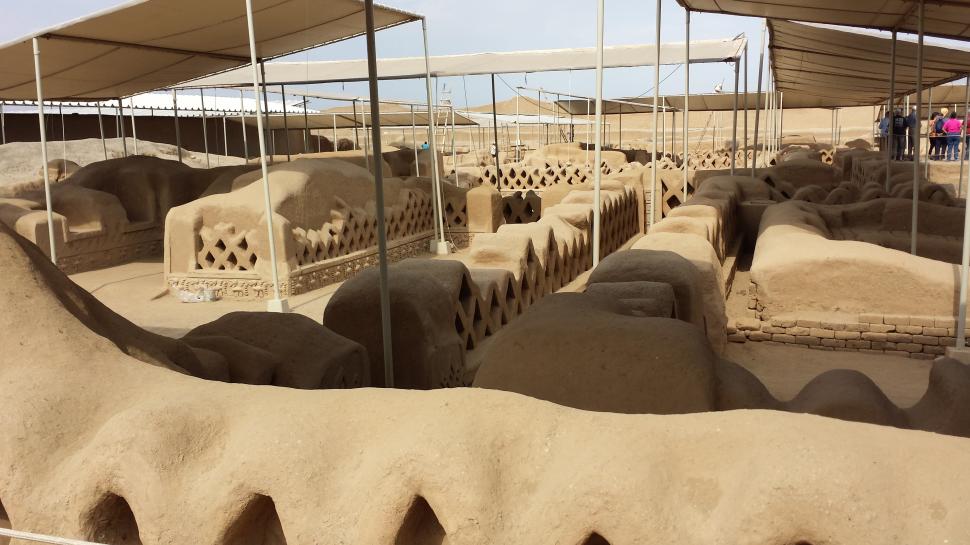 Avertisment dur: trei din patru situri UNESCO ar putea fi distruse fie de inundații, fie de secetă 985524