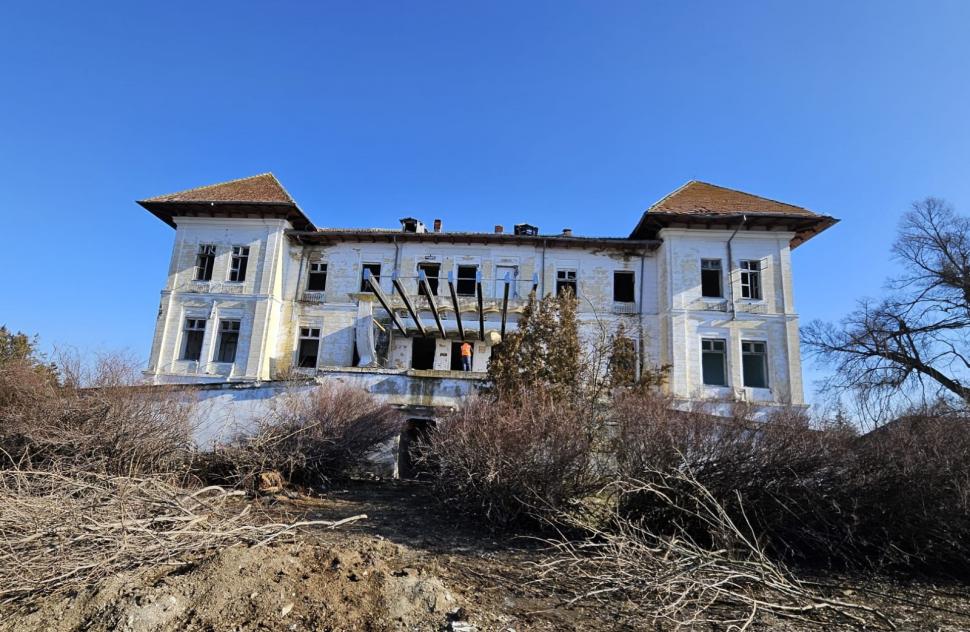 Cum arată acum Conacul de la Țigănești, locul unde a fost plănuită Unirea Principatelor. Clădirea va fi restaurată 985643