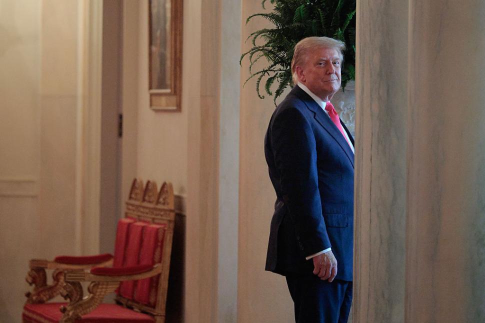 Trump şi-a lansat un nou parfum inspirat din victoria sa electorală. Cum arată sortimentul pentru bărbaţi, dar şi cel pentru femei 985444