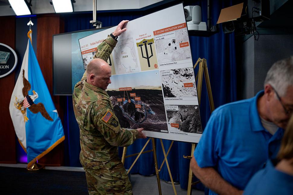 Şeful diplomaţiei iraniene, despre bombardamentul american de la Fordo: A "afectat serios" instalaţia nucleară 985756