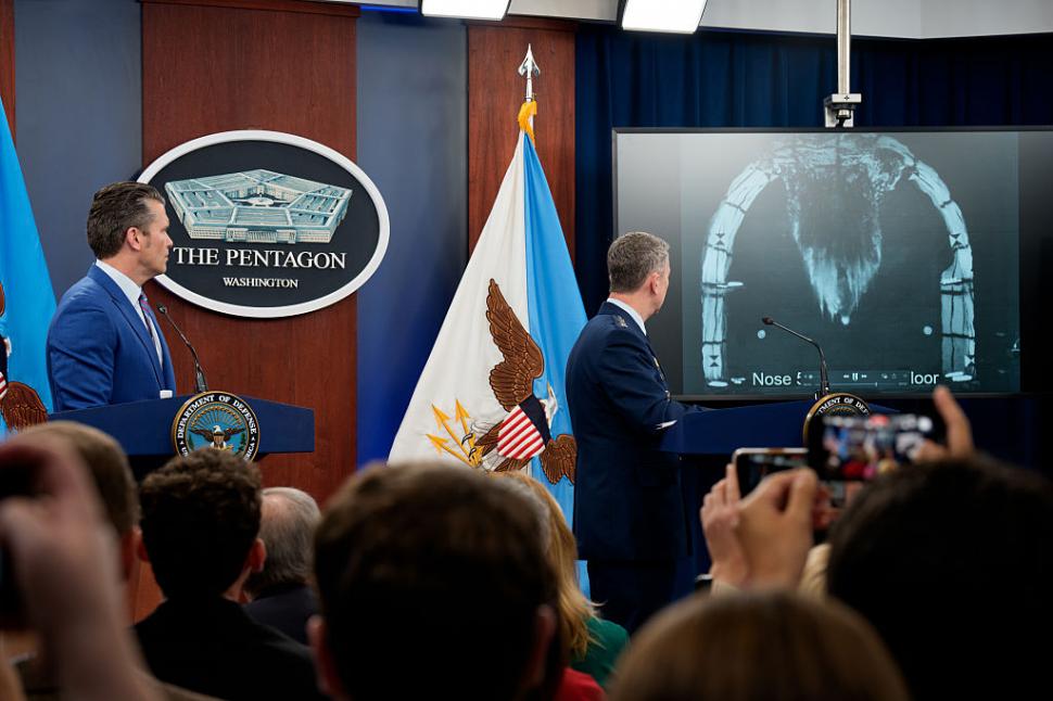 Şeful diplomaţiei iraniene, despre bombardamentul american de la Fordo: A "afectat serios" instalaţia nucleară 985762