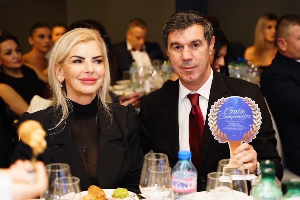 Sicriul cu trupul neînsufleţit al lui Mihai Leu va fi dus miercuri la Hunedoara. Înmormântarea va avea loc vineri 985788