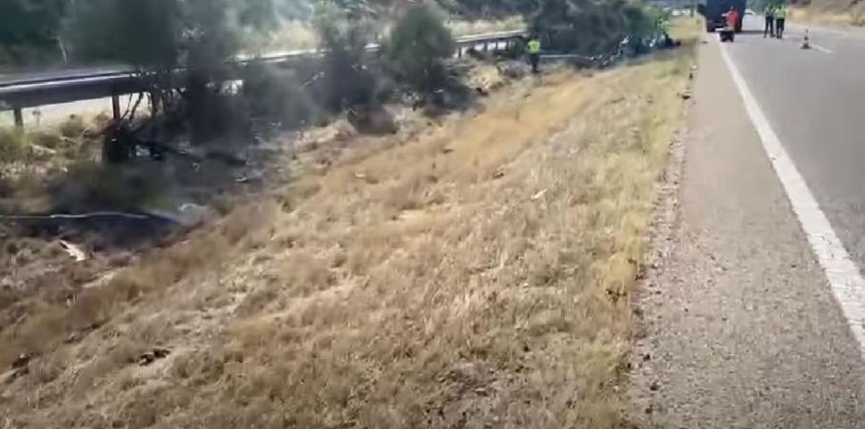 Imagini de la locul accidentului în care a murit Diogo Jota. Jucătorul de la Liverpool şi fratele lui au ars în Lamborghini 986275