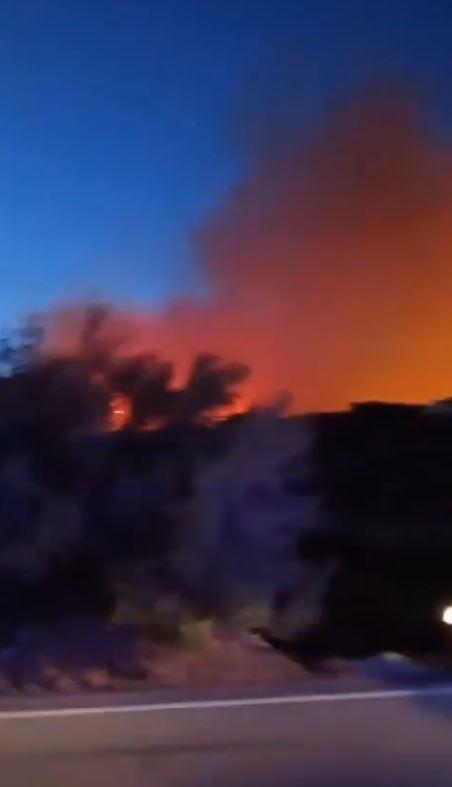 MAE, atenţionare de călătorie pentru Grecia: Risc crescut de incendii de vegetaţie. Peste 1.500 de oameni, evacuaţi din calea focului 986117