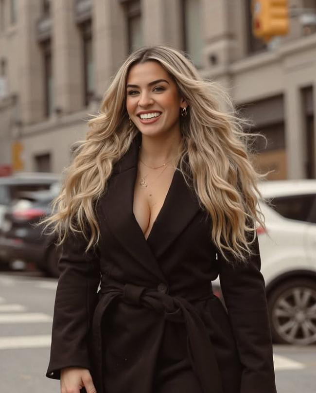 Mărturia unei vedete OnlyFans. Ce s-a întâmplat când fiul ei de 11 ani a aflat cu ce se ocupa 986358