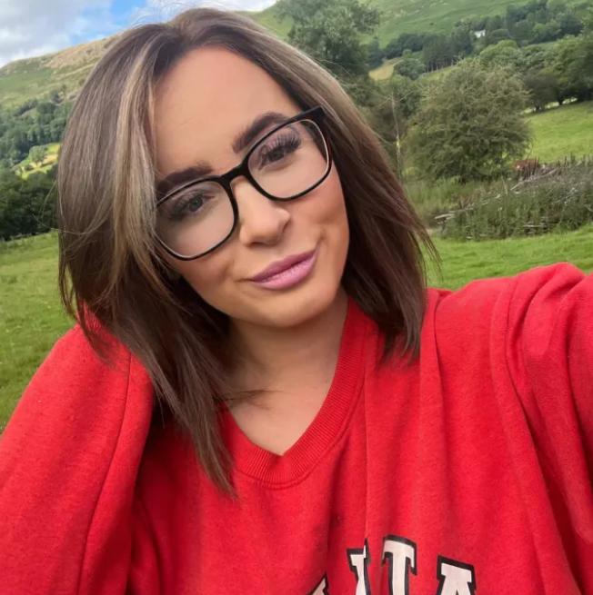 Scene scandaloase cu o profesoară de liceu, în timpul orelor. Cazul ei a ajuns în instanță 986588