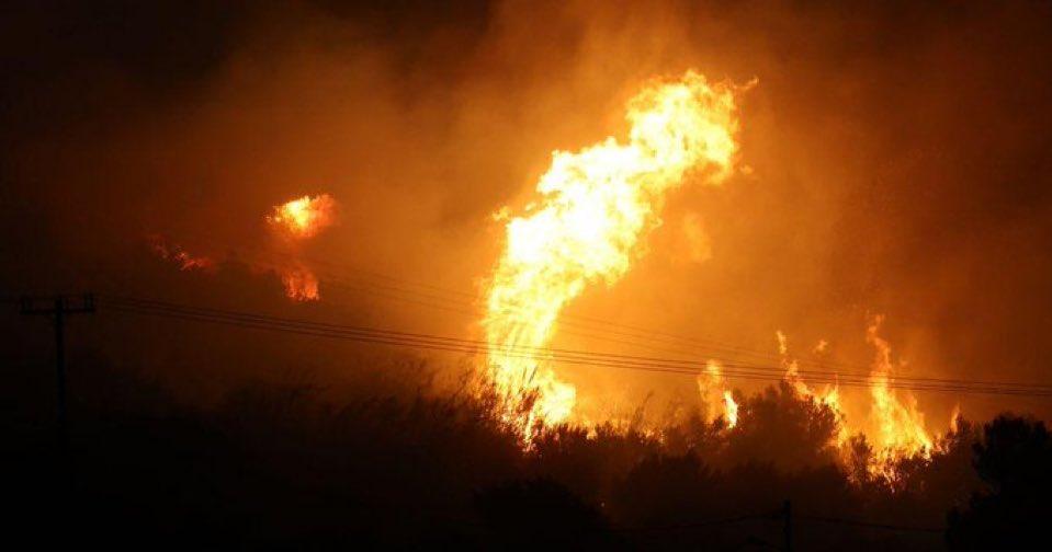 Cât de sigur e să mergi acum în Creta mistuită de incendii și ce șanse sunt să îți primești banii înapoi dacă anulezi vacanța 986521