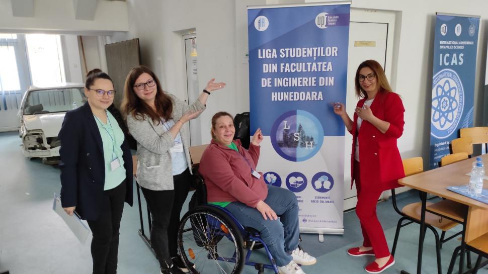 De la o viață frântă la șefă de promoție: „Nu sunt o victimă. Sunt o învingătoare” 985611