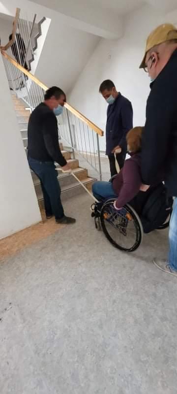 De la o viață frântă la șefă de promoție: „Nu sunt o victimă. Sunt o învingătoare” 985616