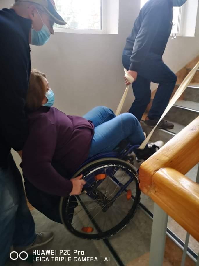 De la o viață frântă la șefă de promoție: „Nu sunt o victimă. Sunt o învingătoare” 985617