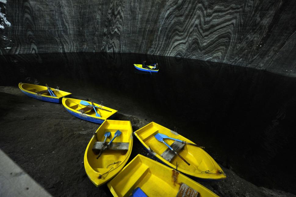 „Orașul de sare” din inima Transilvaniei: Ce se ascunde la 120 de metri sub pământ 986849