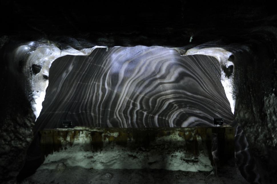 „Orașul de sare” din inima Transilvaniei: Ce se ascunde la 120 de metri sub pământ 986856