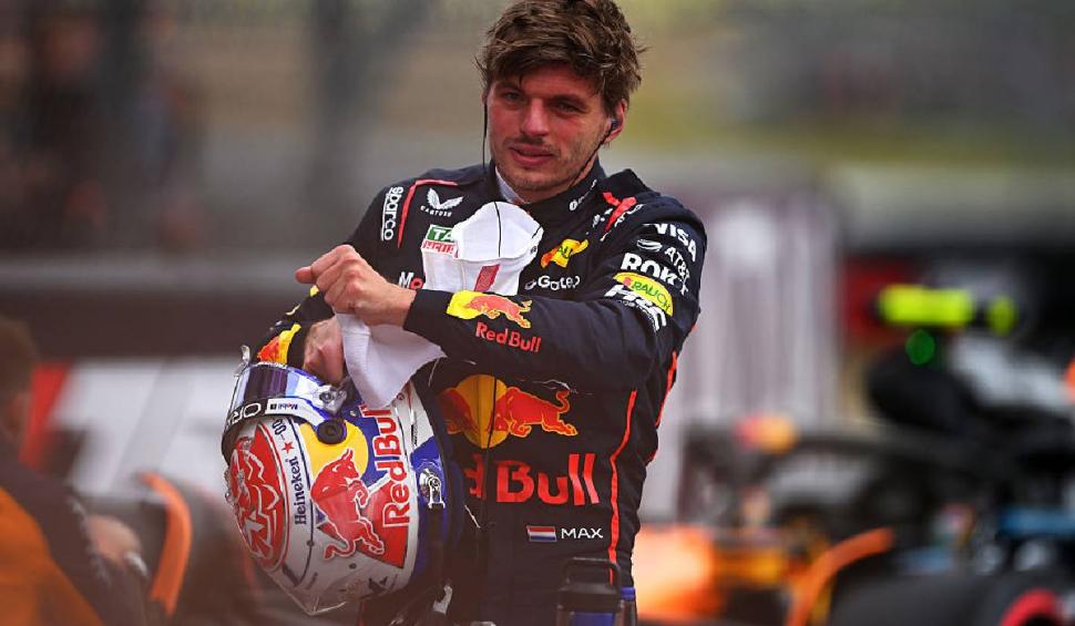 Start exploziv la Silverstone: Max Verstappen în pole position, ploaia poate schimba totul 986819