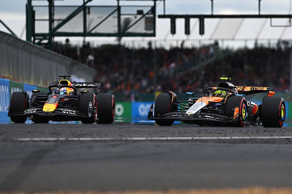 Start exploziv la Silverstone: Max Verstappen în pole position, ploaia poate schimba totul 986822