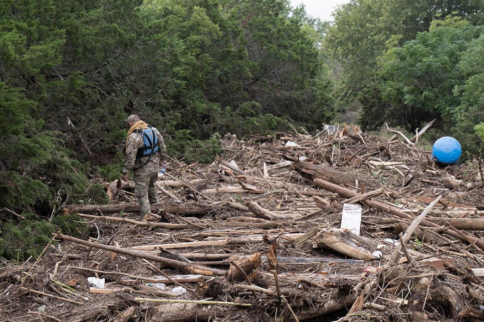 Dezastrul din Texas: 90 de morți. Semne de întrebare despre sistemele de avertizare. Oficialii se așteptau să plouă, dar nu așa mult 986933