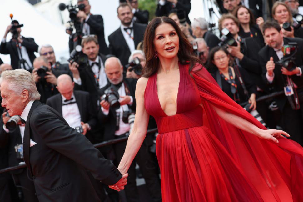 La 80 de ani, Michael Douglas a anunțat că se retrage din activitate ca să se dedice soției 987302