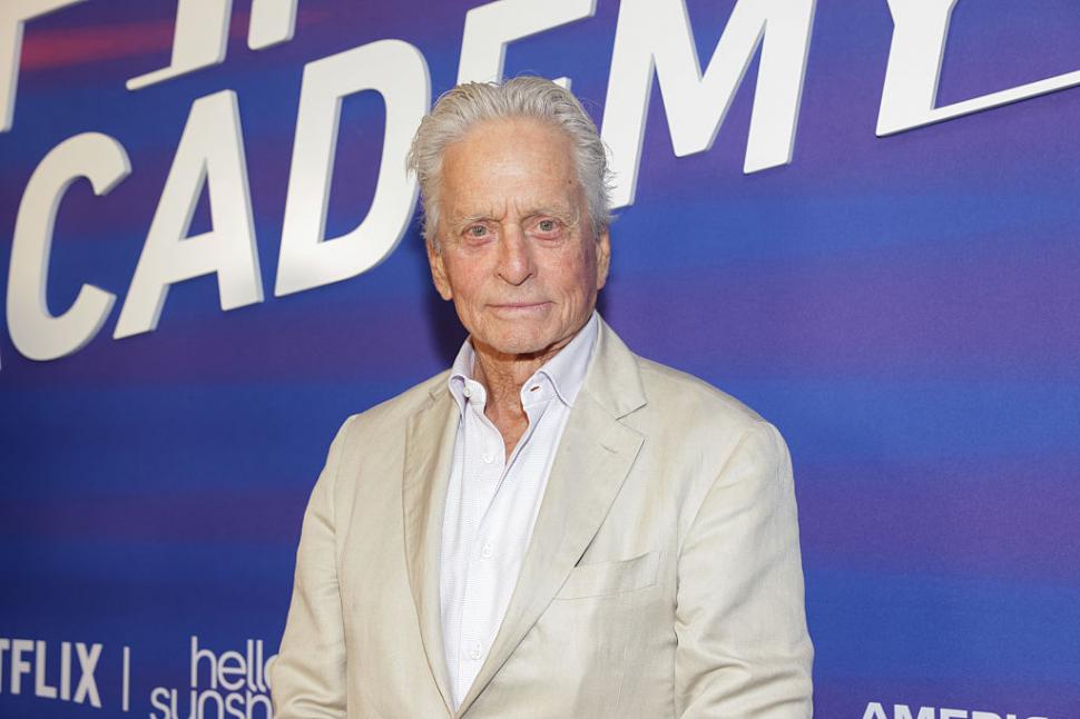 La 80 de ani, Michael Douglas a anunțat că se retrage din activitate ca să se dedice soției 987306