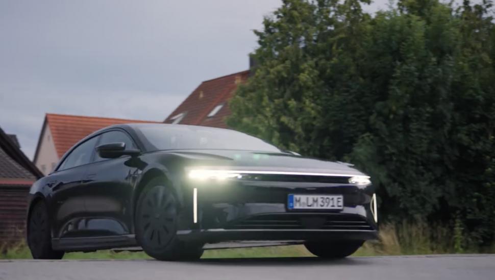 Nou record mondial de autonomie stabilit de o mașină electrică: Cum arată Lucid Air Grand Touring și ce drum a parcurs după o încărcare 987643