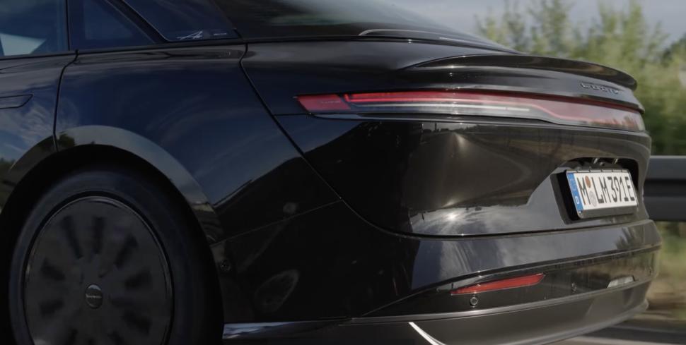 Nou record mondial de autonomie stabilit de o mașină electrică: Cum arată Lucid Air Grand Touring și ce drum a parcurs după o încărcare 987644