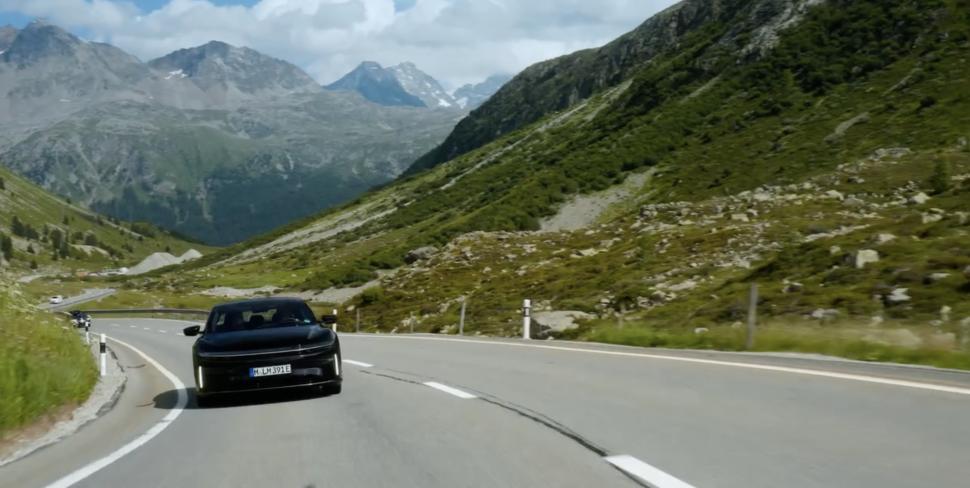 Nou record mondial de autonomie stabilit de o mașină electrică: Cum arată Lucid Air Grand Touring și ce drum a parcurs după o încărcare 987646