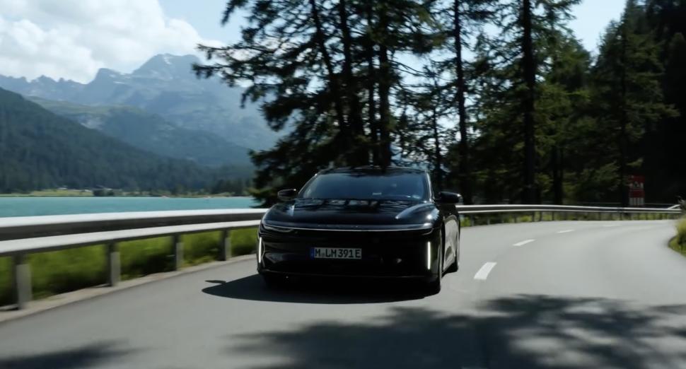 Nou record mondial de autonomie stabilit de o mașină electrică: Cum arată Lucid Air Grand Touring și ce drum a parcurs după o încărcare 987648