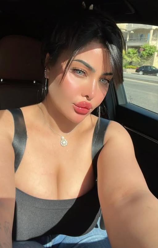 O dansatoare din buric a fost arestată în Egipt pentru că are postări prea „provocatoare” pe Instagram 988162