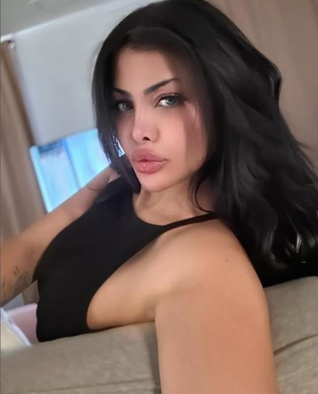 O dansatoare din buric a fost arestată în Egipt pentru că are postări prea „provocatoare” pe Instagram 988172